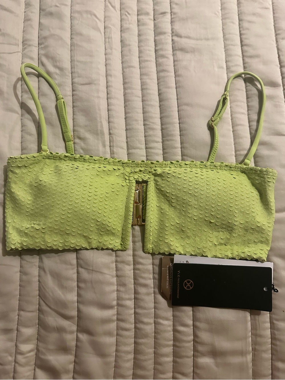 ViX Paula Hermanny
Scales Sandy Bandeau Bikini Top in Lime NWT - Picture 4 of 13